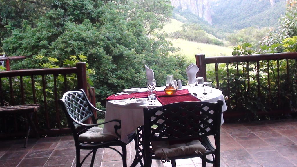 Forest Creek Lodge & Spa Dullstroom Exterior photo